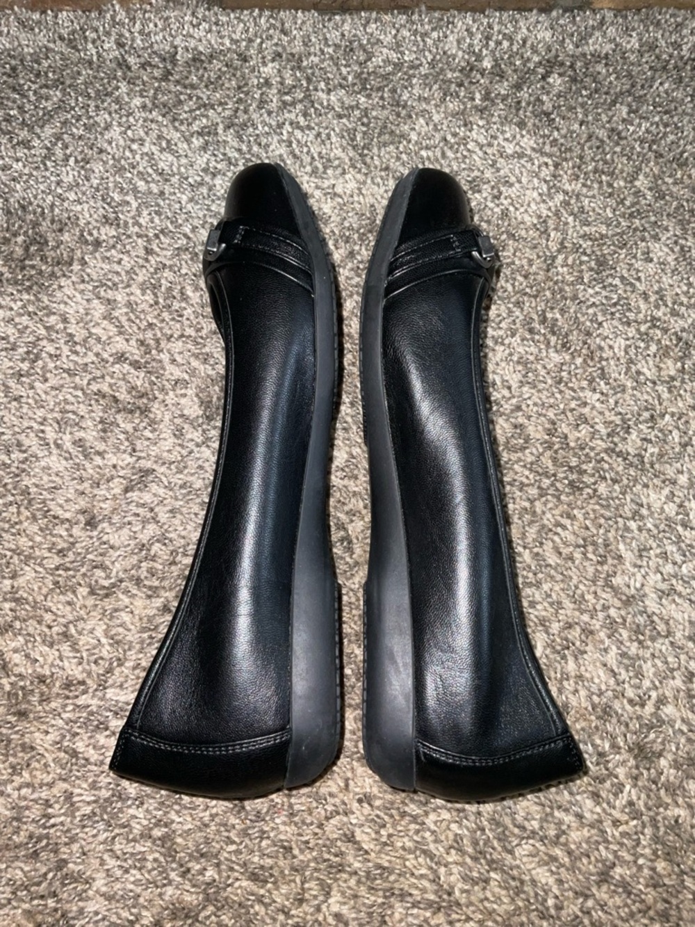 Solanz Black Leather Ballet Flats with Decorative Buckle Size 9 Wide - Picture 5 of 8